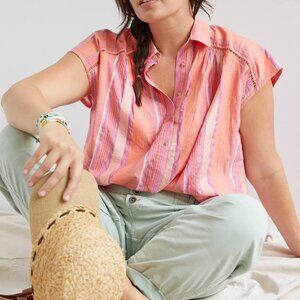 EUC Pilcro Pink and Coral Striped Cap-Sleeve Button-Down Top Size 1X